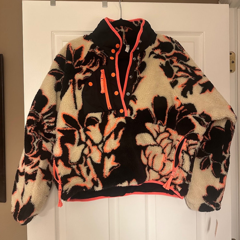 NWT FP Movement fleece M